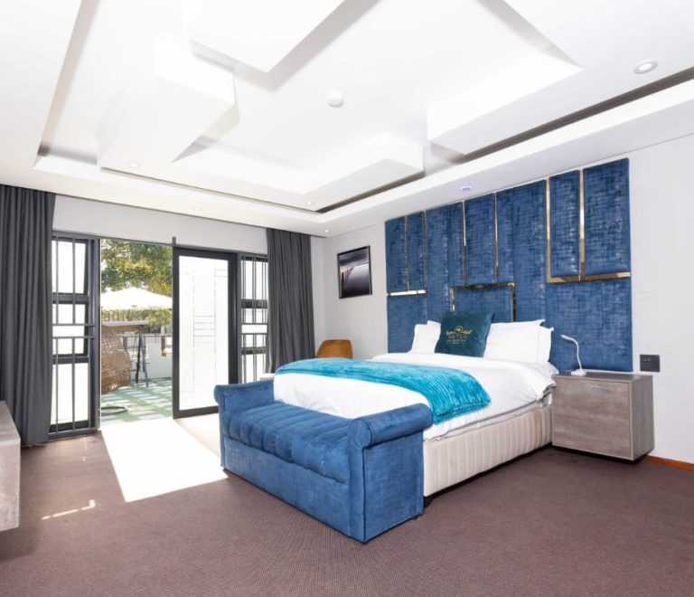 WhatsApp Image 2025-08-27 at 16.39.08 (1)